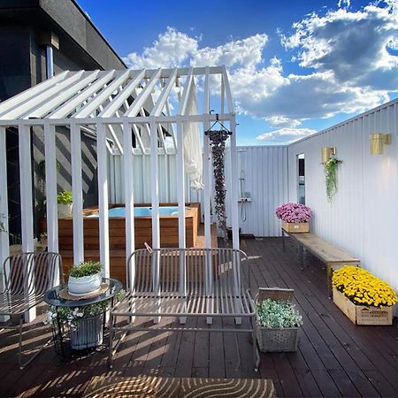Garden Pool Villa Lee Chung Jung Seoul Exterior photo